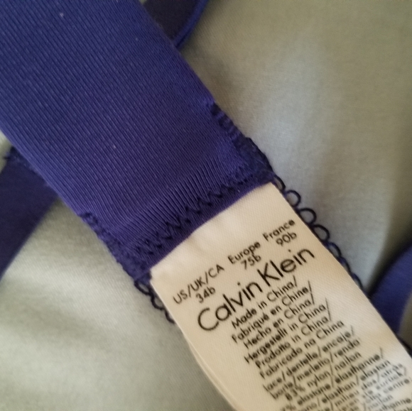 Lace Bra - Picture 2 of 2